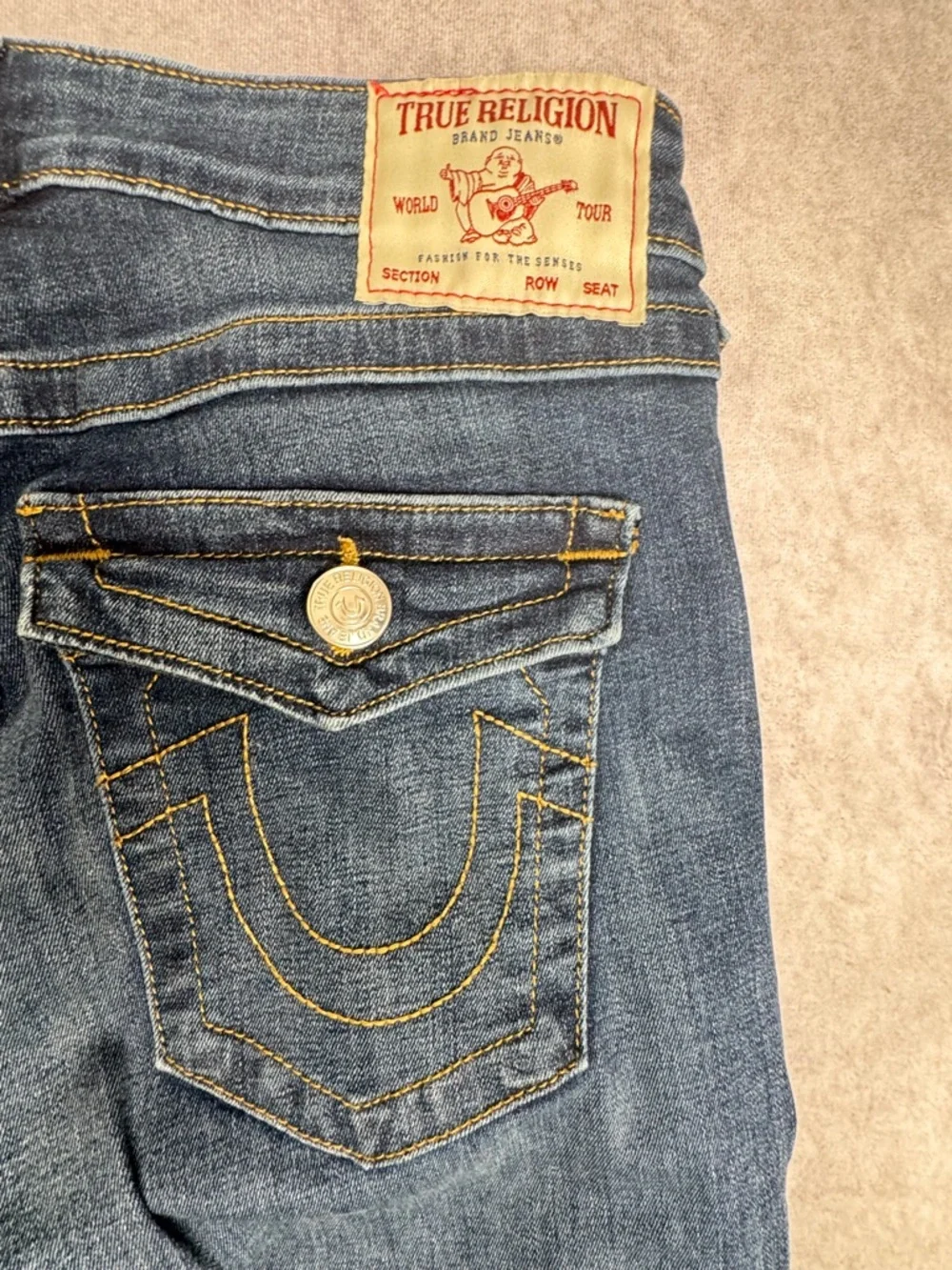 True Religion Mid Rise Flare Jeans Blue Y2K Bootcut Denim Women’s 29x32 - Picture 4 of 8